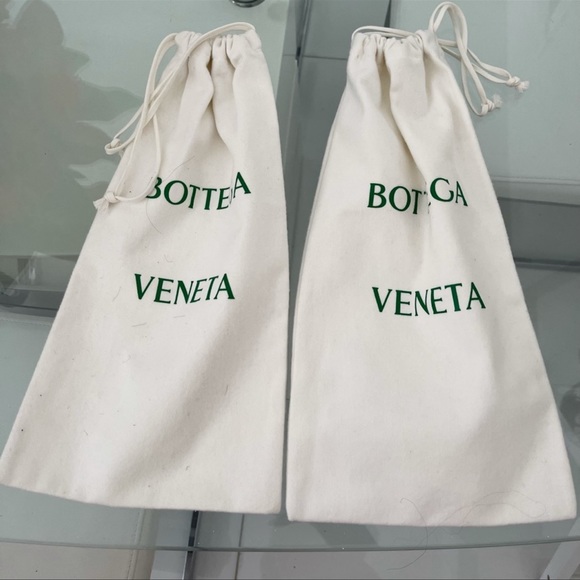 Bottega Veneta Lido Sandals - Picture 3 of 4